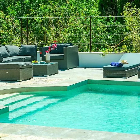 Villa Ramona *