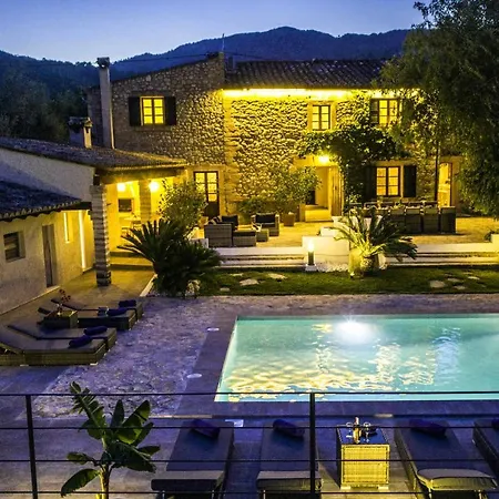 Ramona Villa *